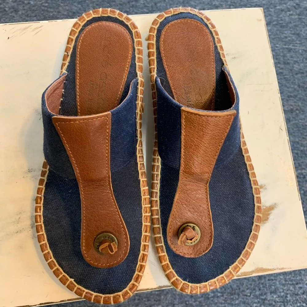 Brown and navy sandal